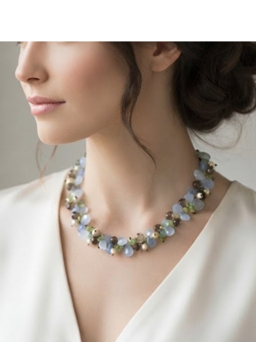 Chalcedony Smoky Peridot Fluorite Pearls Necklace